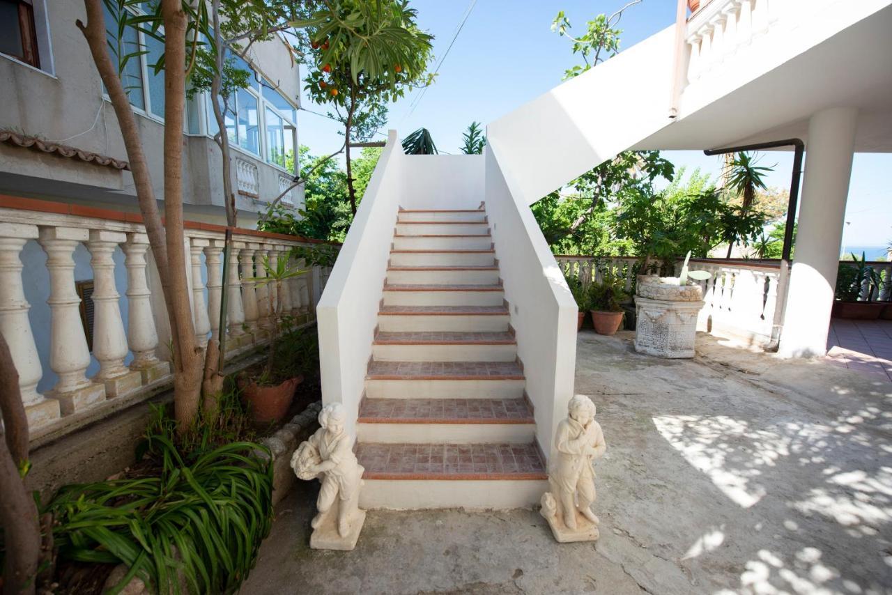 B&B Esterita Parghelia Exterior photo